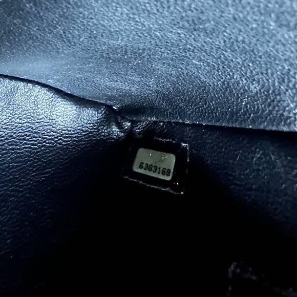 Vintage Chanel Medallion Tote Bag Lambskin Leather Silver Hardware Black Quilted - Picture 11 of 11